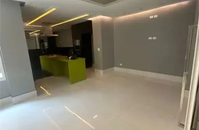 Descubra o luxo e o conforto nesta casa térrea exclusiva em moema!