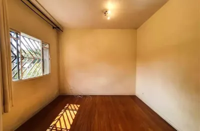 Casa com 2 quartos à venda na Rua Salvador Corrêa, --, Aclimação, São Paulo