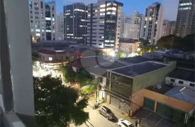 Apartamento com 2 quartos à venda na Rua Joaquim Floriano, --, Itaim Bibi, São Paulo