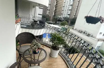 Apartamento com 3 quartos à venda na Avenida Jurema, --, Moema, São Paulo