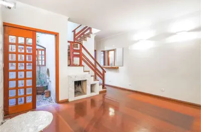 Linda casa à venda com 2 suites no jardim aeroporto