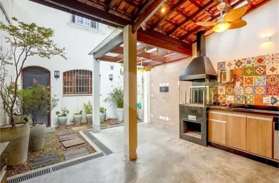 Casa com 2 quartos à venda na Rua Padre Leonardo, --, Jardim Aeroporto, São Paulo