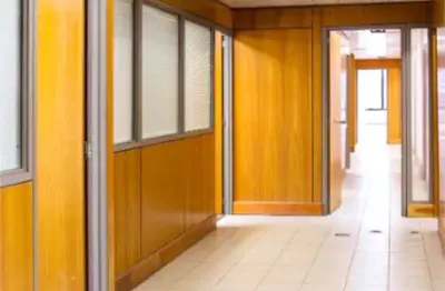 Casa comercial para alugar na Avenida Paulista, --, Bela Vista, São Paulo