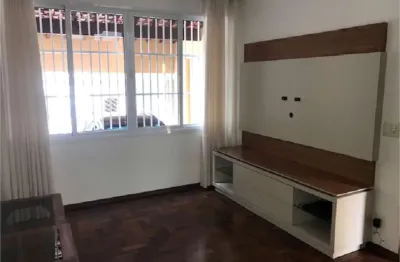 Casa com 3 quartos à venda na Rua Domingos Osvaldo Bataglia, --, Mirandópolis, São Paulo