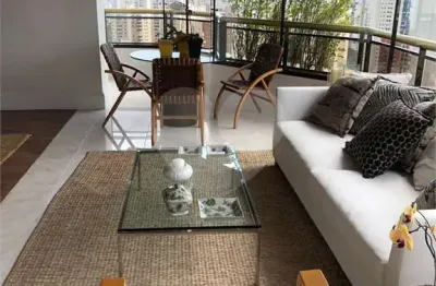 Apartamento com 3 quartos à venda na Rua Marcus Pereira, --, Morumbi, São Paulo