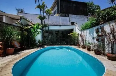 Casa 441m2  com piscina alto da lapa - 3 dormts - 1 suite - 5 vagas