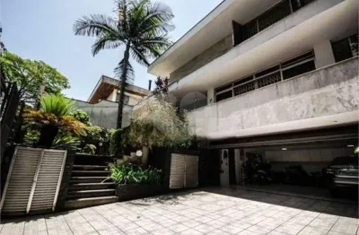 Casa 441m2  com piscina alto da lapa - 3 dormts - 1 suite - 5 vagas