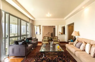 Apartamento de 190m2, 4 suítes, living 3 ambientes, 3 vagas, lazer, no paraiso.