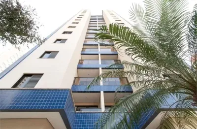 Apartamento bem localizado a venda na pompéia. varanda e linda vista, 2 dormitórios e 1 suíte!