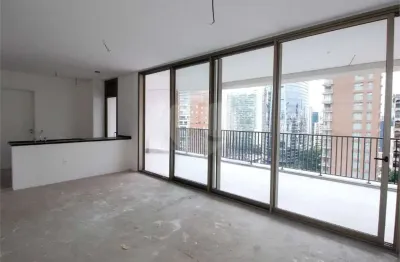 Apartamento à venda na vila nova conceição – 192m² – 3 suítes – 3 vagas – varanda integrada e projeto assinado