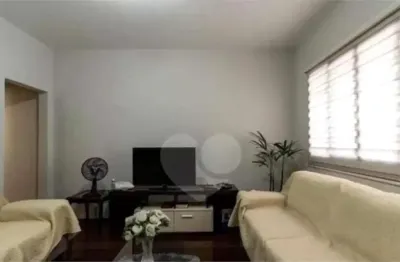 Casa com 4 quartos à venda na Avenida Miruna, --, Moema, São Paulo