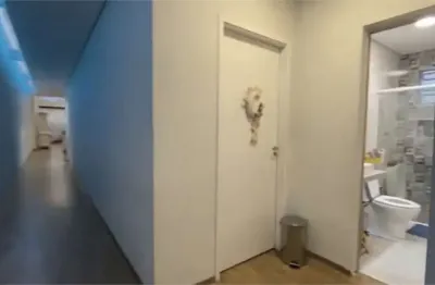 Casa a venda na pompéia. linda casa reformada com lazer para sua família. vale a pena conhecer!!