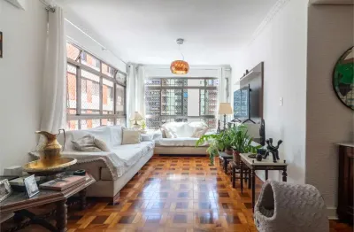 150m² de área útil, 3 dormitórios, sendo 2 suítes e 1 vaga de garagem.