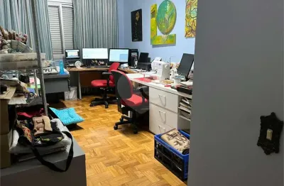 Apartamento com 3 quartos à venda na Rua Treze de Maio, --, Bela Vista, São Paulo