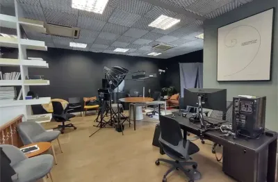 Casa comercial 213 m² – vila mariana | próximo ao metrô com 6 vagas e fachada imponente