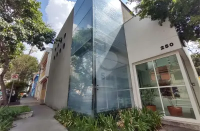 Casa comercial 213 m² – vila mariana | próximo ao metrô com 6 vagas e fachada imponente