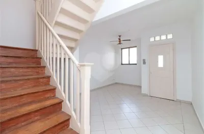 Sobrado  residêncial/comércial à venda na v. mariana charmoso sobrado à venda na v.mariana