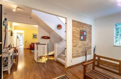 Casa com 3 quartos à venda na Rua Vítor Dubugras, --, Vila Mariana, São Paulo