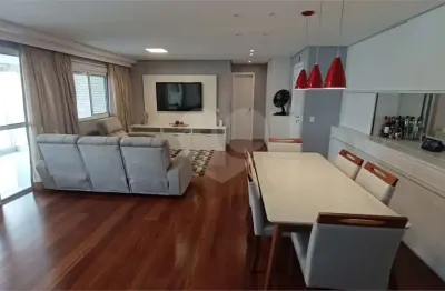 Apartamento com 3 quartos à venda na Rua Percílio Neto, --, Saúde, São Paulo