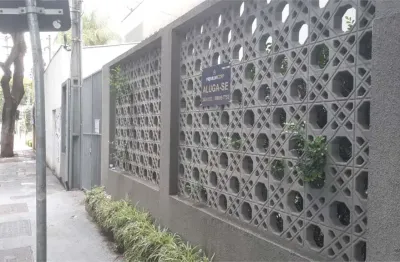Excelente prédio comerial no coração da vila olímpia