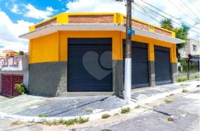 Casa comercial em localização estratégica para venda ou locação - zona mista