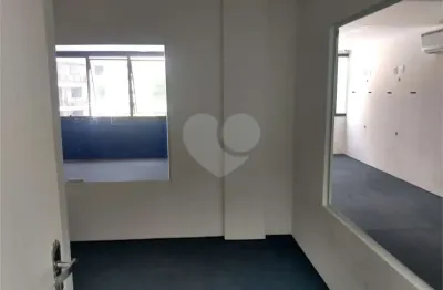 Excelente conjunto comercial para locação, na vila mariana, c/ 80 m2.