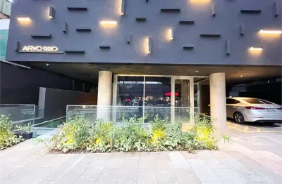 Loja com 389 m² com potencial de crescimento em pinheiros.!!!