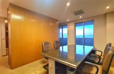 Sala comercial com 95m² com varandas, 2 banheiros e 2 vagas em frente ao metrô paraíso