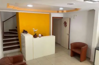 Sobrado residencial e comercial a venda no melhor de moema, em frente ao shopping ibirapuera.