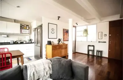 Apartamento na pompéia amplo e iluminado e com dois dormitórios.!!locado março/2026..