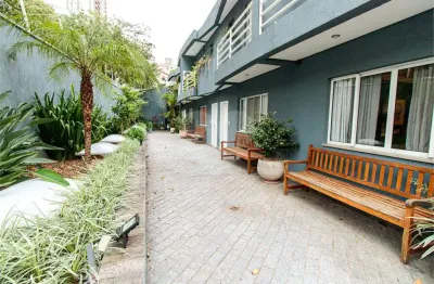 Perdizes! imperdível sobrado de condomínio a venda. 3 dorms, suite e 3 vagas. próx. ao metrô vila madalena