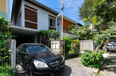 Casa com 3 quartos à venda na Rua Bryaxis, --, Vila Nova Conceição, São Paulo