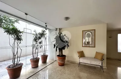Apartamento com 2 quartos à venda na Rua da Mata, --, Itaim Bibi, São Paulo