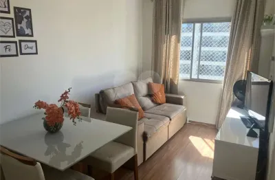 Ótimo apartamento no brooklin, 2 dormitórios 1 vaga, ao lado metrô campo belo!