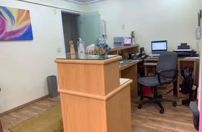 Sala comercial à venda na Avenida Lavandisca, --, Moema, São Paulo