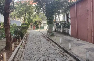 Casa com 3 quartos à venda na Rua Martiniano de Carvalho, --, Bela Vista, São Paulo