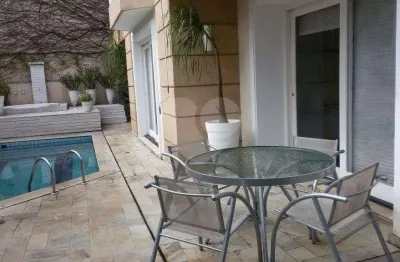 Casa em condomínio fechado com 4 quartos à venda na Praça Renzo Pagliari, --, Cidade Jardim, São Paulo