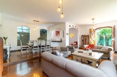 Casa com 4 quartos à venda na Rua Bernardino Machado, --, Granja Julieta, São Paulo