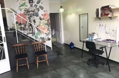 Casa com 3 quartos à venda na Avenida Professor Vicente Ráo, --, Alto da Boa Vista, São Paulo