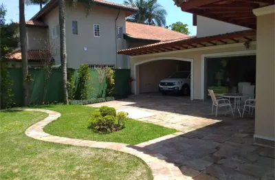 Mansão na cidade jardim/rua tranquila e segura/4 dorm./1suite