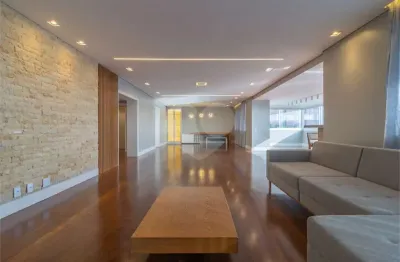 Apartamento 411m² 4 suítes, 6 banheiros 3 vagas em santo amaro