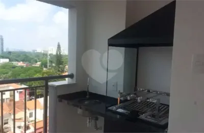 Apartamento novíssimo modernizado, com projeto arquitetônico, ar condicionado a venda.