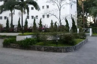 Apartamento na granja julieta, 208m², 4 quartos, 1 suíte, 2 vagas e preço de ocasião