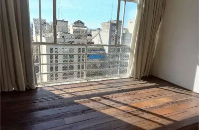 Apartamento de 3 quartos com deck varanda fechada e churrasqueira na área gourmet, em santa cecília