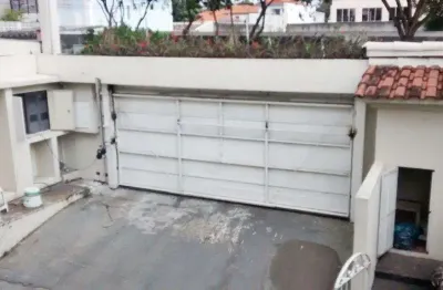 Casa antiga necessita de reparos,aceita contra proposta.. e permuta menor valor.