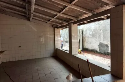 Casa com 2 quartos à venda na Rua África do Sul, --, Chácara Santo Antônio, São Paulo