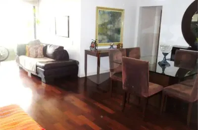 Apto à venda na saúde c/134m2 - 4 quartos/1 suite/2 vagas na garagem