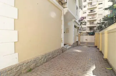 Casa comercial pertinho da oscar freire e rua estados unidos