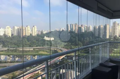 Apartamento reformado com 2 suítes, varanda gourmet e 2 vagas a venda na granja julieta