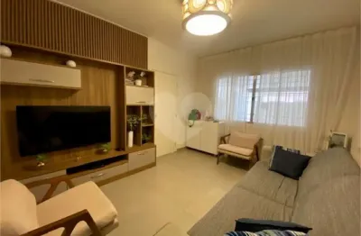 Casa com 3 quartos à venda na Rua Capimirim, --, Brooklin Paulista, São Paulo